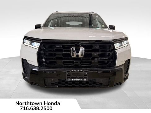 New 2026 Honda Pilot Black Edition image 3
