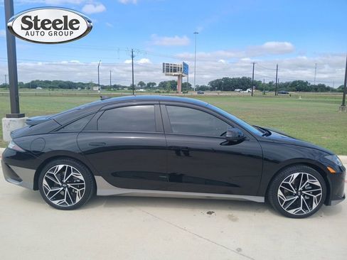Used 2025 Hyundai Ioniq 6 SEL RWD image 16