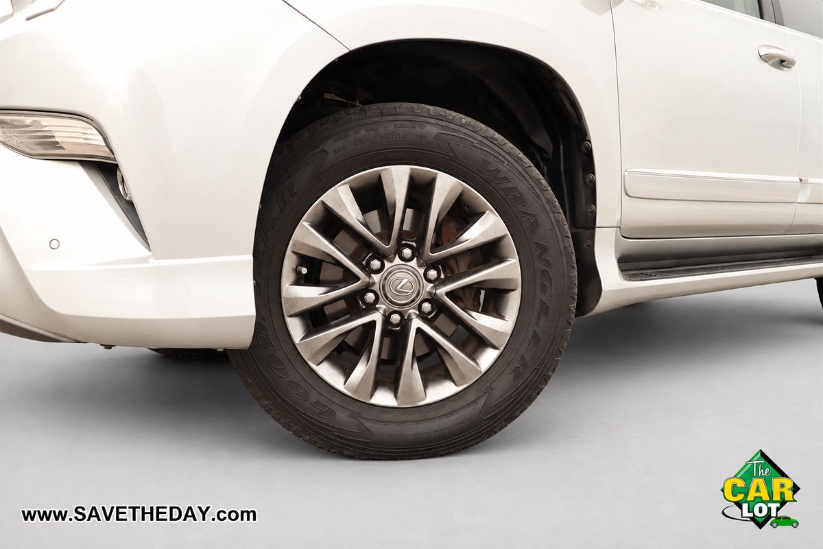 Used 2014 Lexus GX 460 Luxury AWD/4WD image 3