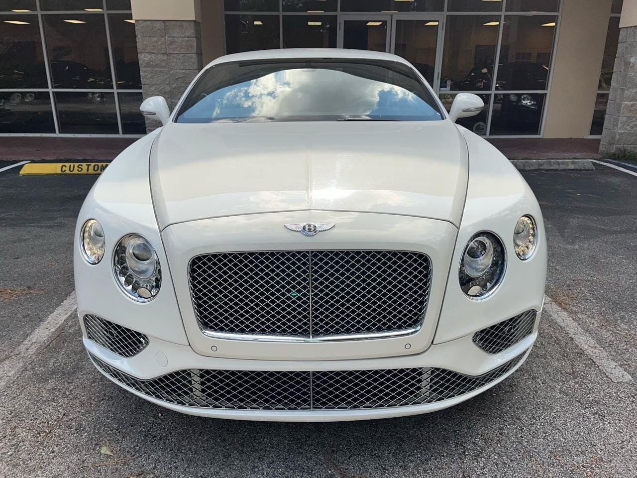 Used 2017 Bentley Continental GT AWD/4WD image 12
