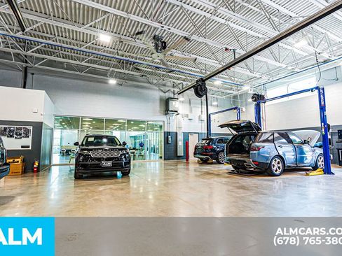 Used 2024 Genesis Electrified GV70 Advanced image 70