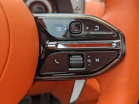 Used 2025 Aston Martin DBX 707 AWD/4WD image 19