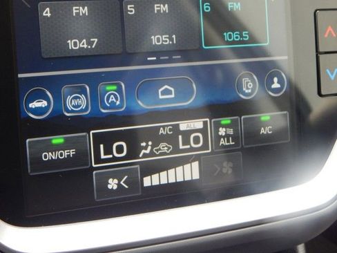 Certified 2025 Subaru Crosstrek 2.0i Premium image 23