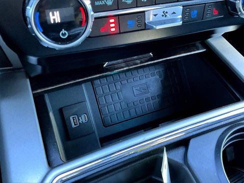 Used 2022 Ford F350 Lariat w/ Lariat Ultimate Package image 30