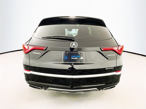 Used 2025 Acura MDX w/ Technology Package image 5