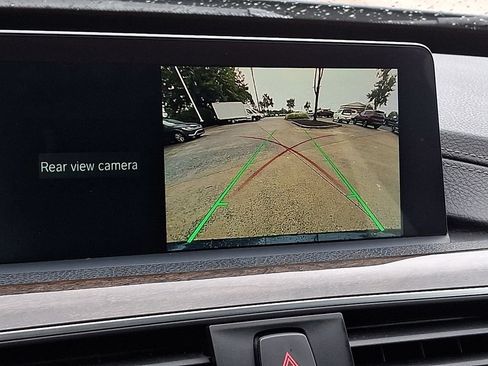 Used 2018 BMW 330i Gran Turismo xDrive AWD/4WD image 18