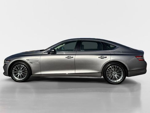 Used 2023 Genesis G80 2.5T image 2