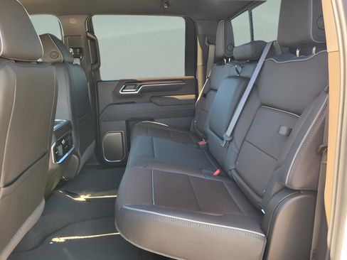 New 2026 GMC Sierra 3500 Denali image 21