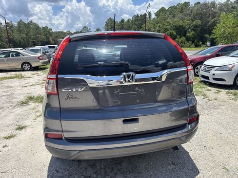 Used 2015 Honda CR-V LX image 2
