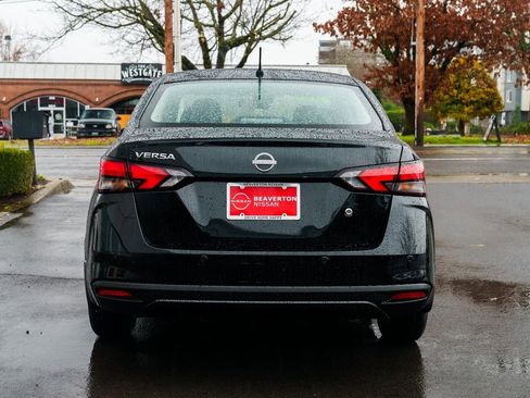New 2025 Nissan Versa S image 5