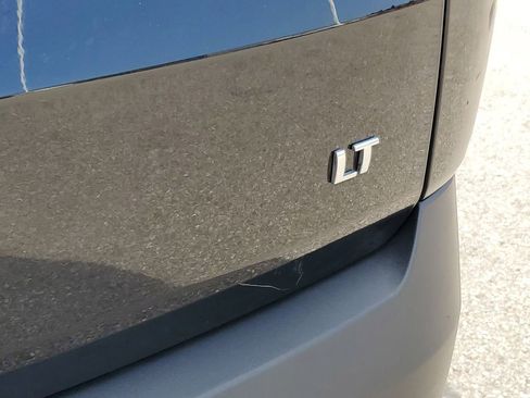 Certified 2023 Chevrolet Traverse LT image 33