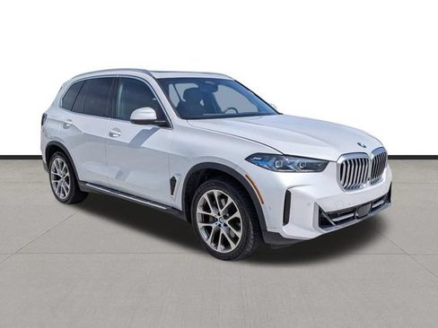 Used 2024 BMW X5 sDrive40i RWD image 3