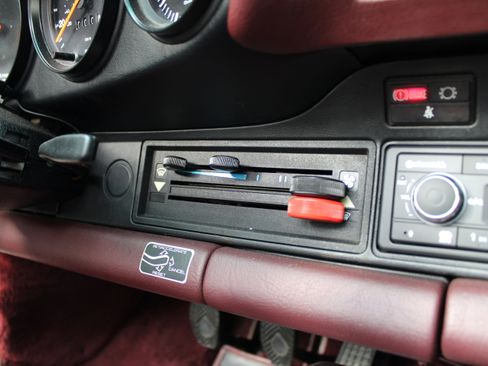 Used 1987 Porsche 911 Carrera image 23