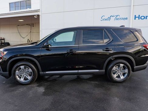 New 2025 Honda Pilot EX-L image 9