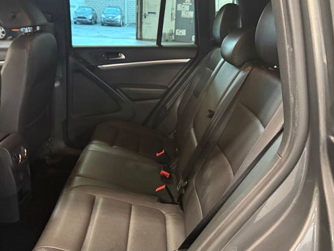 Used 2016 Volkswagen Tiguan R-Line FWD image 20