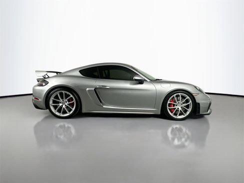 Certified 2020 Porsche 718 Cayman GT4 image 8