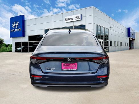 Used 2024 Honda Accord EX image 6