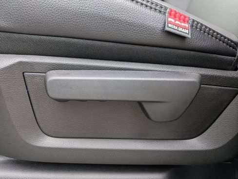 New 2026 RAM 2500 Tradesman AWD/4WD image 19
