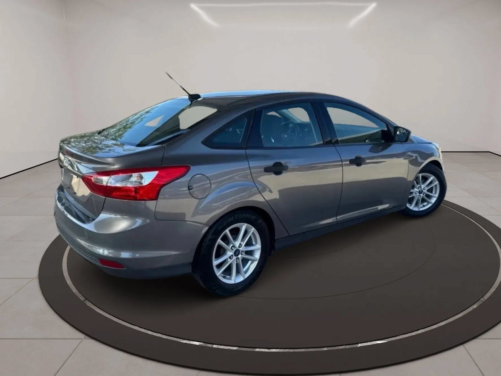 Used 2014 Ford Focus S FWD image 5