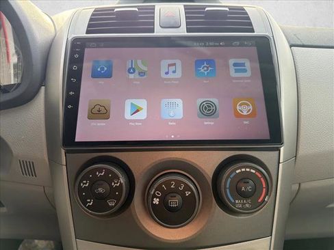 Used 2013 Toyota Corolla LE w/ Protection Pkg image 18