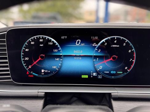 Used 2023 Mercedes-Benz GLS 450 4MATIC image 15