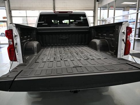 New 2026 Chevrolet Silverado 1500 LT image 8