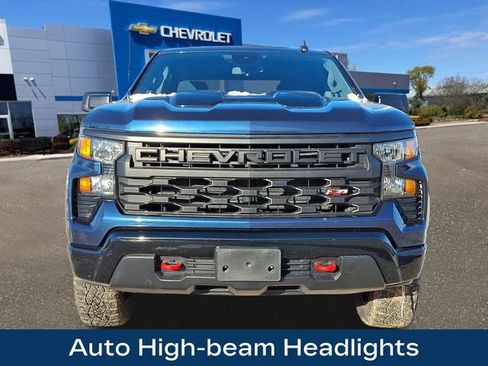 Used 2022 Chevrolet Silverado 1500 Custom Trail Boss w/ LPO, Dark Essentials Package AWD/4WD image 24