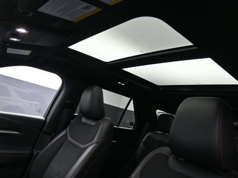 Certified 2025 Ford Explorer ST AWD/4WD image 19