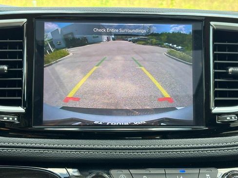 Used 2024 Chrysler Pacifica Limited w/ Trailer Tow Group AWD/4WD image 24