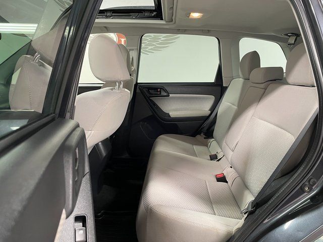 Used 2018 Subaru Forester 2.5i Premium w/ All-Weather Package AWD/4WD image 21