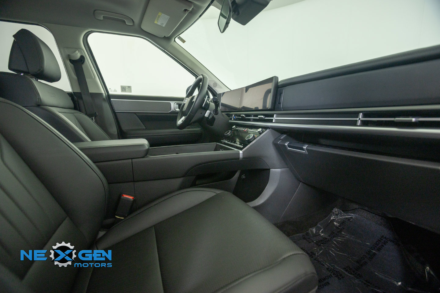 Used 2025 Hyundai Santa Fe XRT AWD/4WD image 6