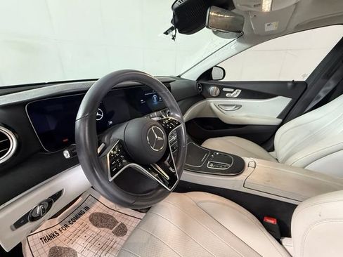 Used 2022 Mercedes-Benz E 350 Sedan image 15