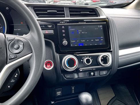 Used 2019 Honda Fit EX image 18