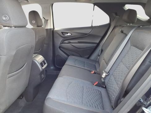 Used 2021 Chevrolet Equinox LT AWD/4WD image 16