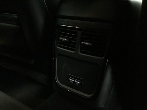 Used 2022 Dodge Charger R/T w/ Blacktop Package image 17