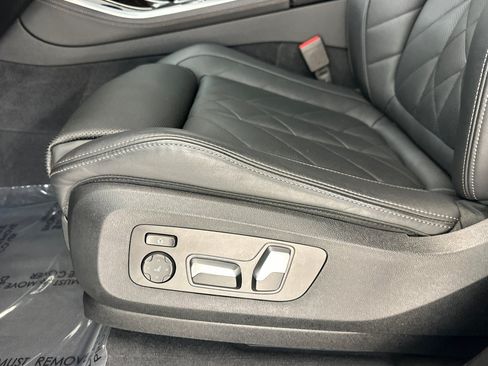 Used 2023 BMW X5 xDrive45e w/ Executive Package AWD/4WD image 14