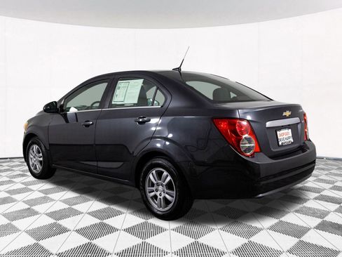Used 2014 Chevrolet Sonic LT image 13