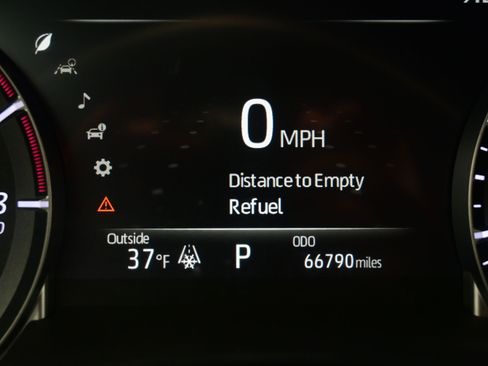 Used 2024 Toyota Highlander LE image 25