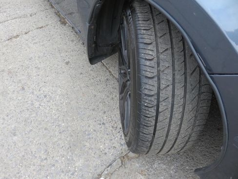 Used 2014 Toyota Corolla LE w/ Driver Convenience Package image 31