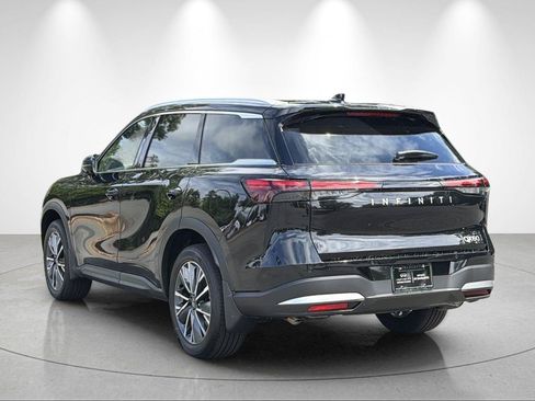 New 2027 INFINITI QX60 Luxe FWD image 3