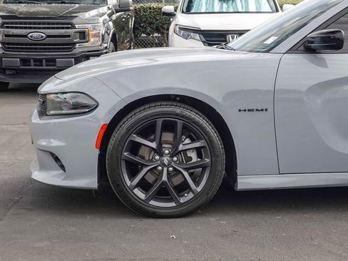 Used 2022 Dodge Charger R/T w/ Blacktop Package image 9