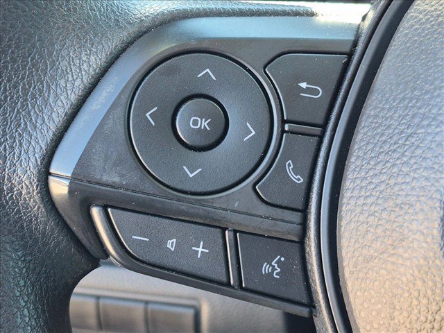 Used 2025 Toyota Corolla LE FWD image 14