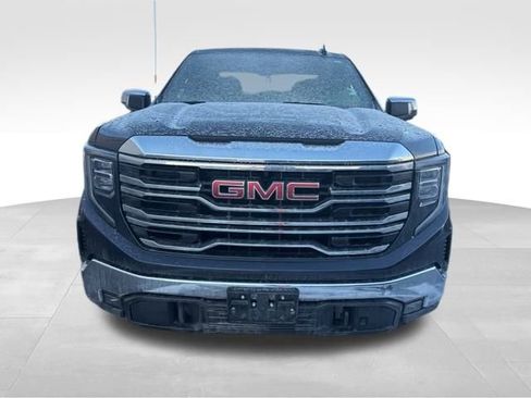 Used 2022 GMC Sierra 1500 SLT w/ X31 Off-Road Package image 5