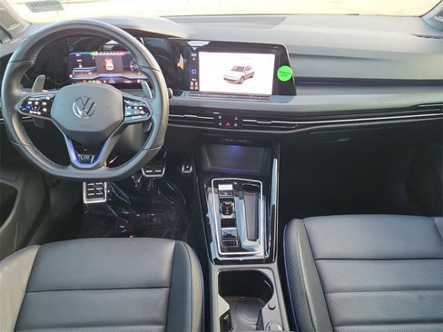 Used 2024 Volkswagen Golf R image 15