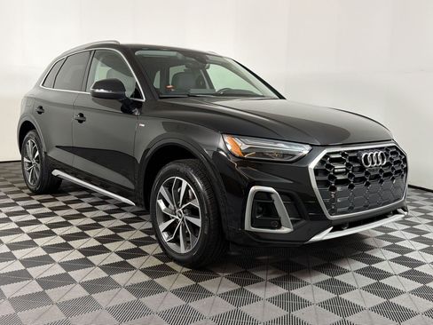 Used 2023 Audi Q5 2.0T Premium Plus w/ Premium Plus Package AWD/4WD image 26
