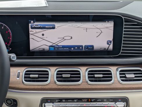 New 2026 Mercedes-Benz GLE 450 4MATIC image 22