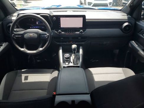 Used 2023 Chevrolet Colorado Trail Boss w/ Technology Package AWD/4WD image 16