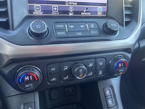 Used 2019 GMC Acadia Denali w/ Technology Package image 12