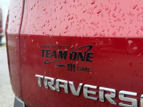 Certified 2023 Chevrolet Traverse LT image 32