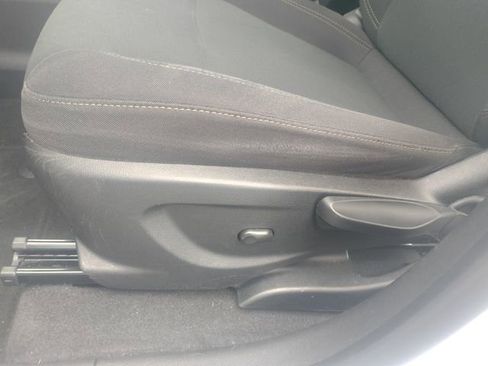 Used 2019 Chevrolet Trax LS w/ Tint and Cruise Package image 17